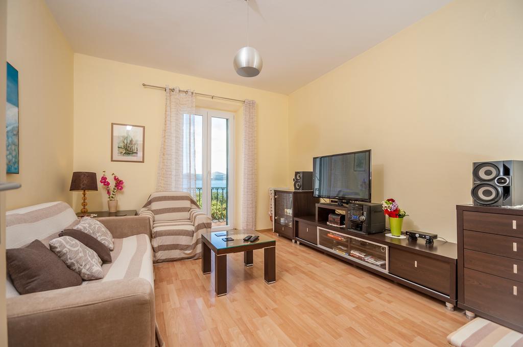 Vera Apartments With Sea View And Old Town View Zadar Exterior foto