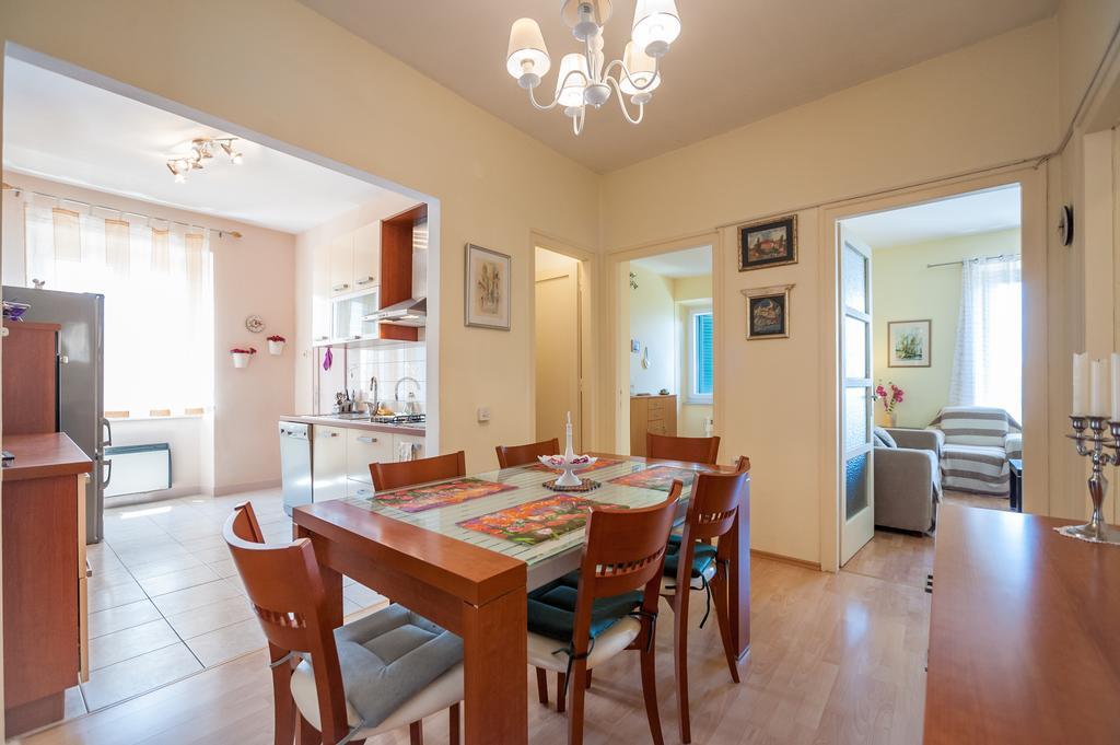 Vera Apartments With Sea View And Old Town View Zadar Exterior foto